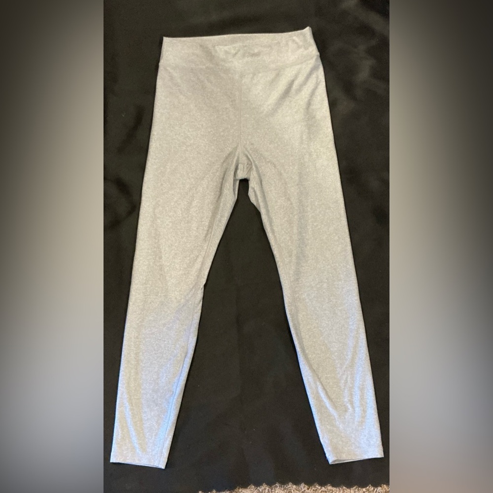 Long grey stretchy yoga pants size large leggings